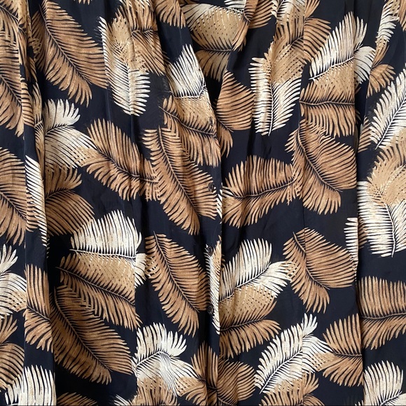 Vintage Print Blouse - Picture 4 of 9